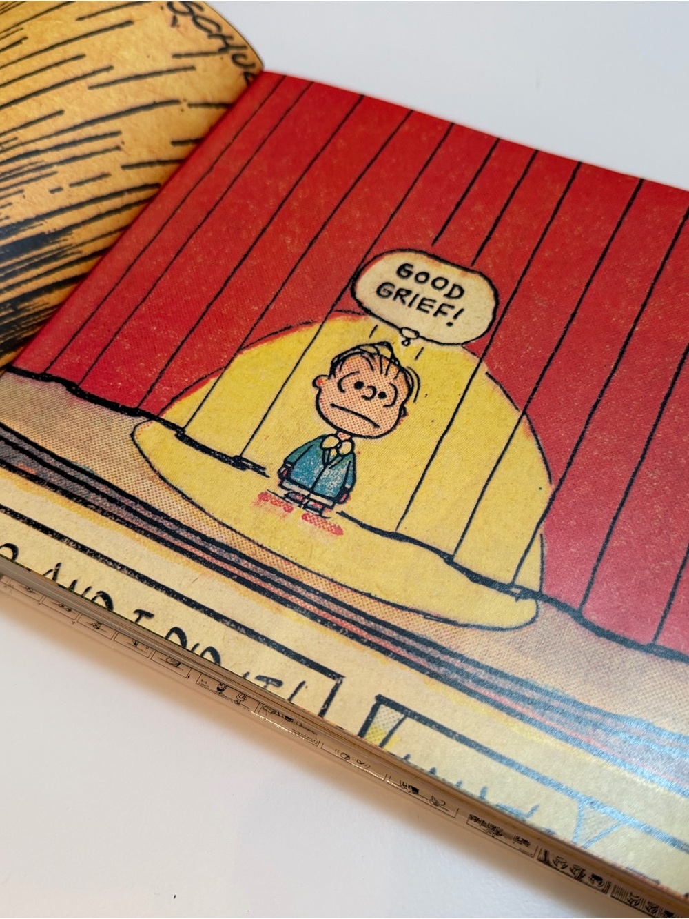 Hardcover Book Peanuts: The Art of Charles Schulz Brand New Charlie Brown,Snoopy